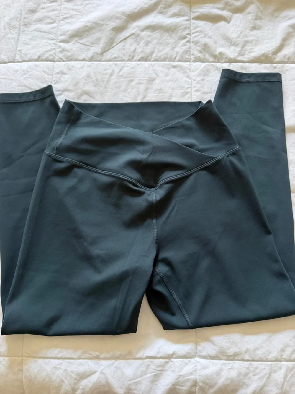CRZ YOGA High-Waist V-Cut Leggings